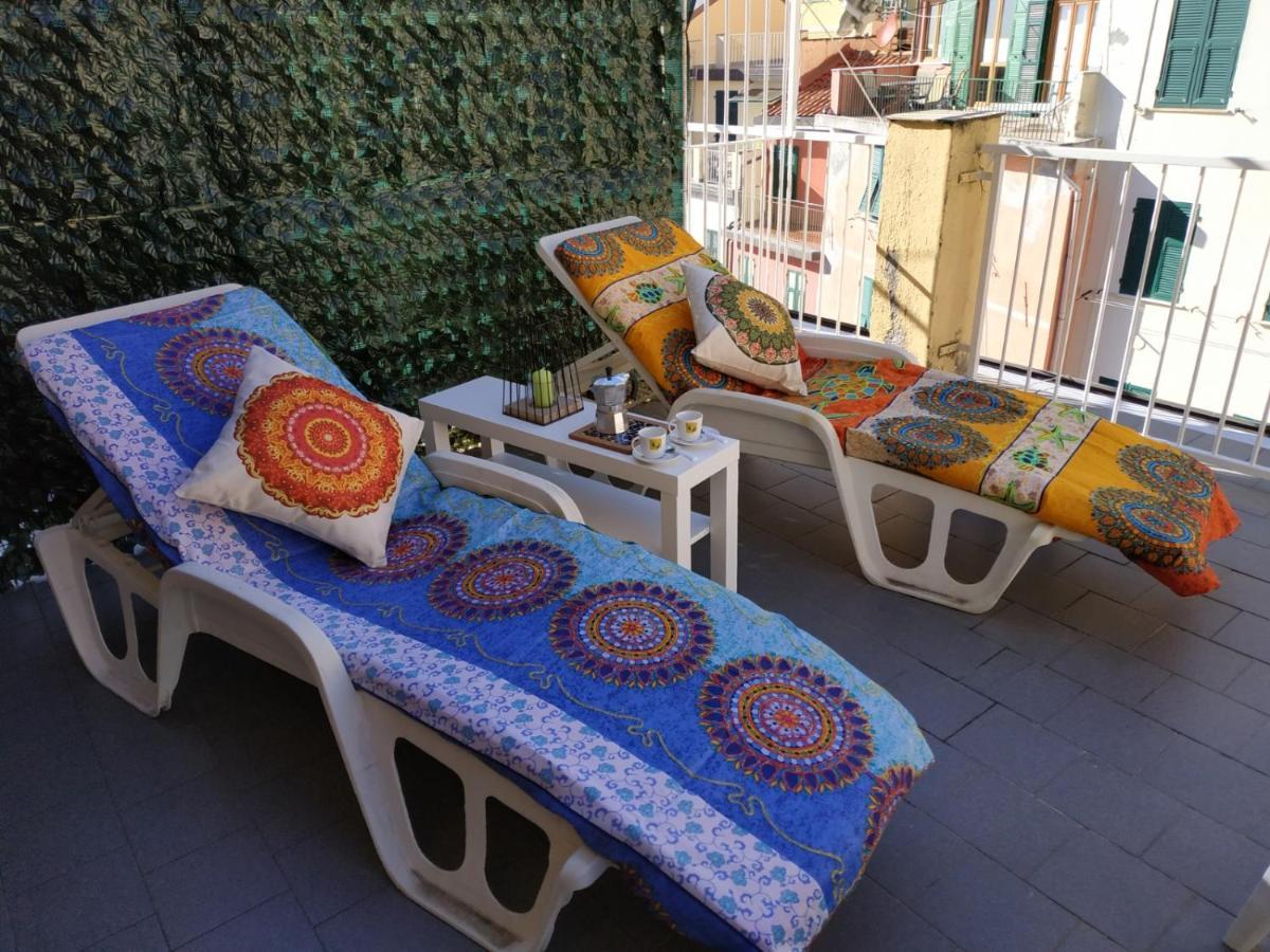 Shanti 1 - Terrace Apartment ริโอมัจโจเร ภายนอก รูปภาพ