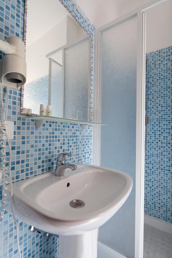 Shanti 1 - Terrace Apartment ริโอมัจโจเร ภายนอก รูปภาพ