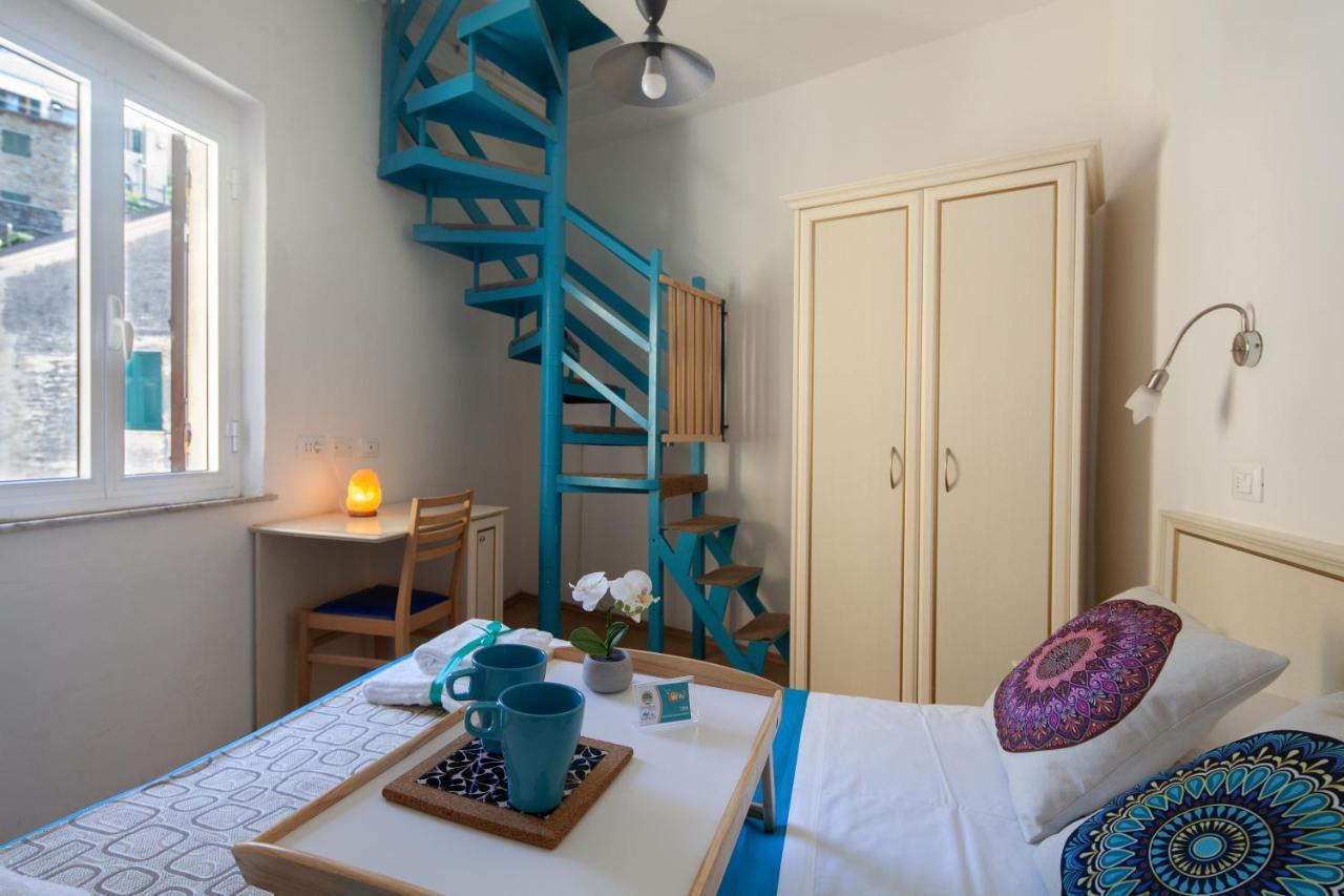 Shanti 1 - Terrace Apartment ริโอมัจโจเร ภายนอก รูปภาพ